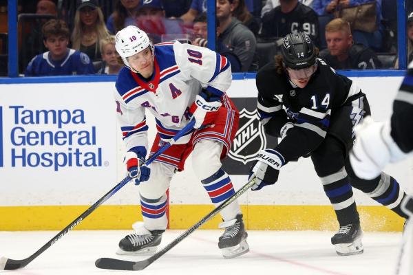 High-scoring Brayden Point leads Lightning past Rangers