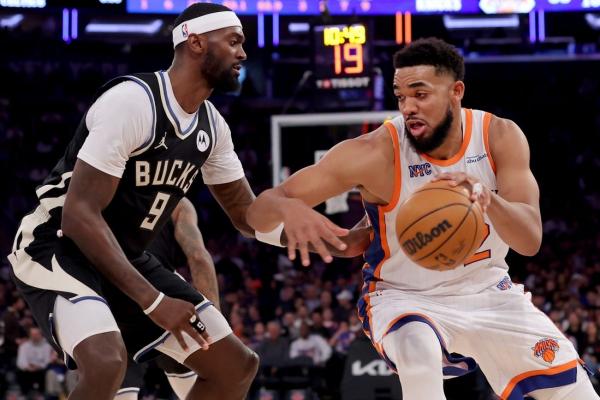 Jalen Brunson scores 44 to lead Knicks past Bucks