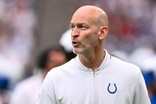 Colts fire defensive coordinator Gus Bradley