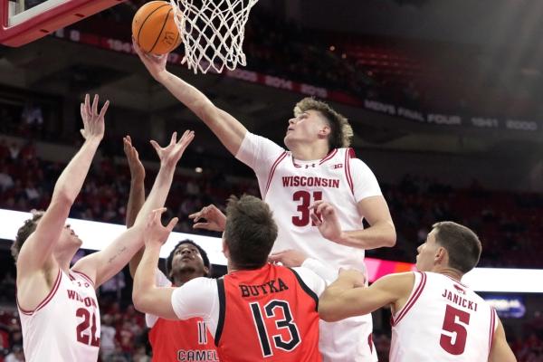 Fast-starting No. 24 Wisconsin cruises past Ball State