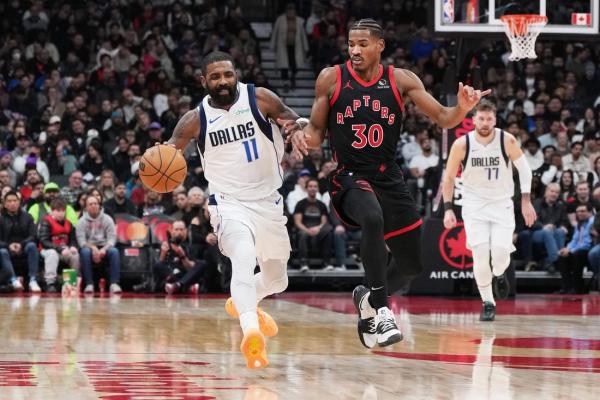 Mavericks hold off Raptors for 7th straight win