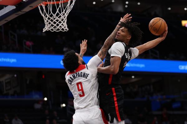 Shaedon Sharpe’s career night lifts Trail Blazers over Wizards