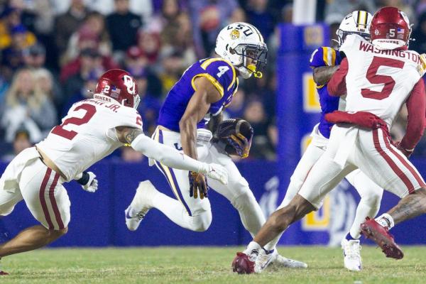 Garrett Nussmeier tosses 3 TDs as LSU rolls past Oklahoma