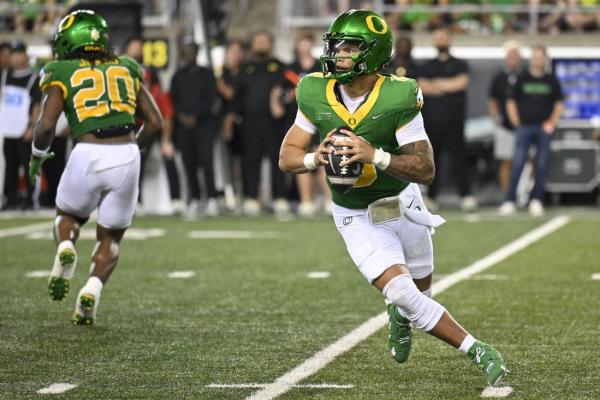 ‘Fun game for the state of Oregon’: No. 9 Ducks vs. Beavers