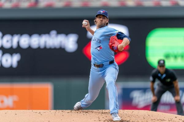 George Springer’s homer lifts Blue Jays over Twins