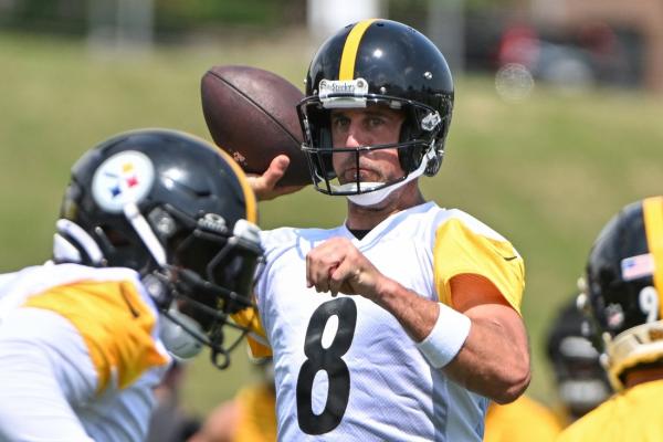 Aaron Rodgers beats back Mike Tomlin critics
