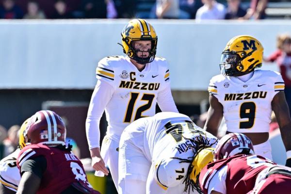 Missouri QB Brady Cook (ankle) leaves game vs. Auburn