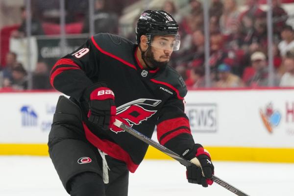Emerging from slump, Hurricanes face wobbly Ducks
