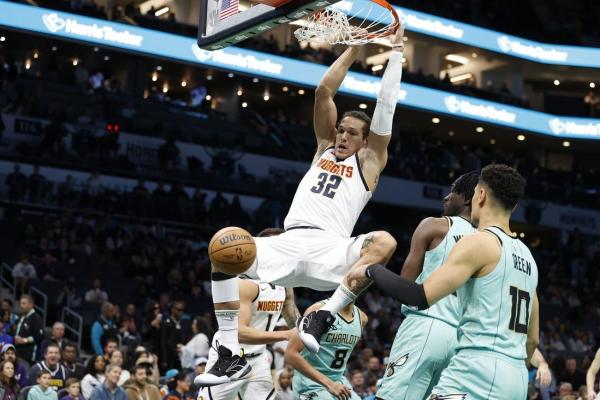 Nikola Jokic’s triple-double helps Nuggets edge Hornets