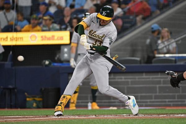 Athletics use big first inning to beat Blue Jays thumbnail