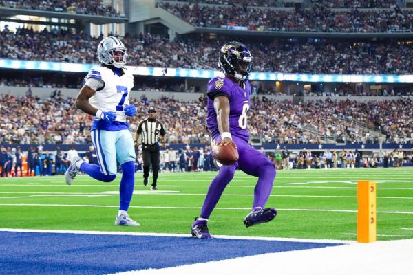 Ravens run up big lead on Cowboys, then hang on for first win