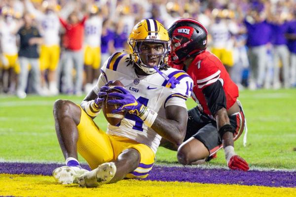 LSU shuts down Western Kentucky to win low-scoring battle at home