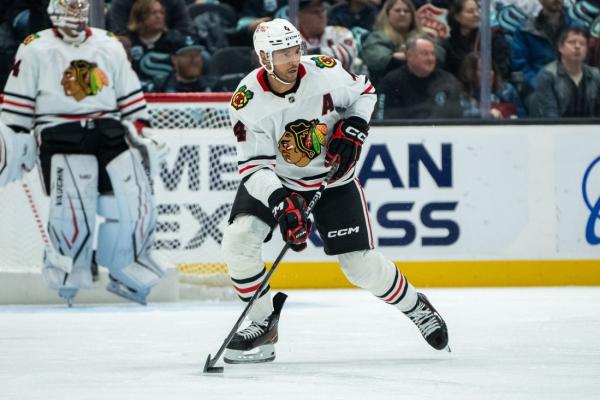 Blackhawks D Seth Jones (foot) out 4 weeks