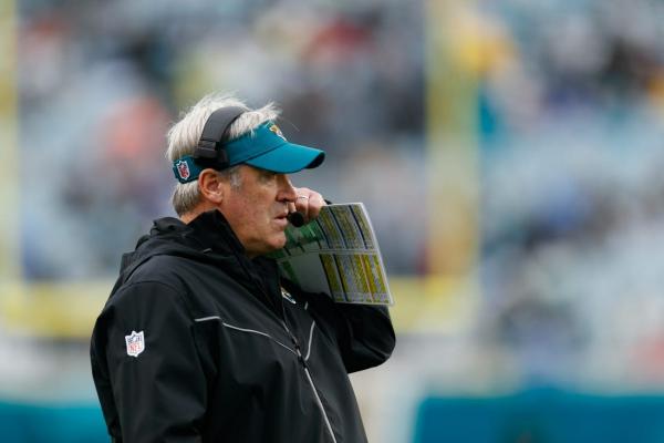 Jaguars fire Doug Pederson, retain GM