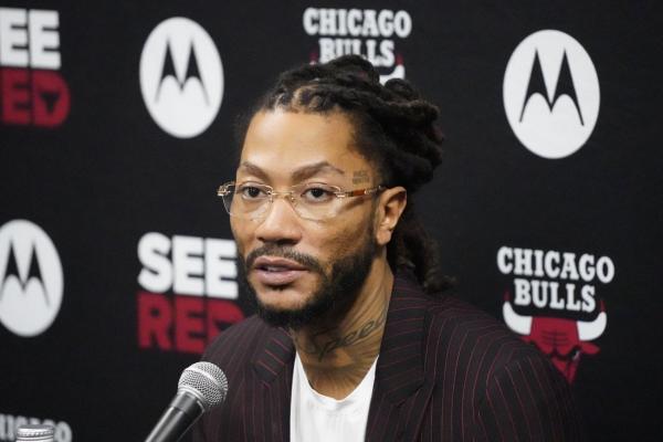 Bulls to retire Derrick Rose's No. 1 jersey on Jan. 24 thumbnail