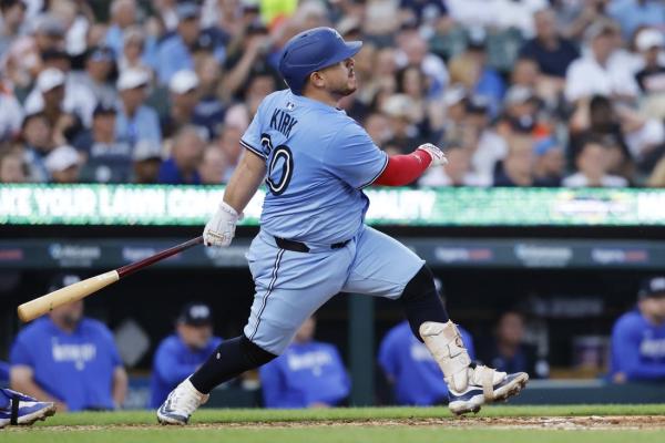 Blue Jays parlay fifth-inning outburst into second win over Tigers