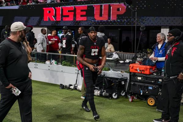 Former Falcons QB helping Michael Penix Jr. 'be a pro'