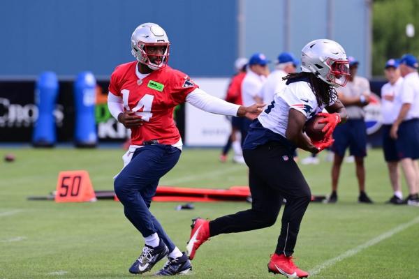 Patriots coach Jerod Mayo: Jacoby Brissett opens camp as QB1 thumbnail