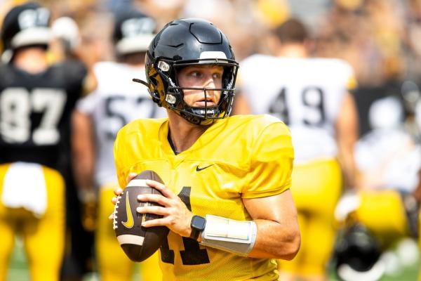 Report: Iowa to start QB Mark Gronowski in opener