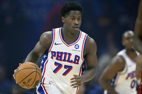 Sixers, riding regulars hard, plot to stop Raptors’ win streak