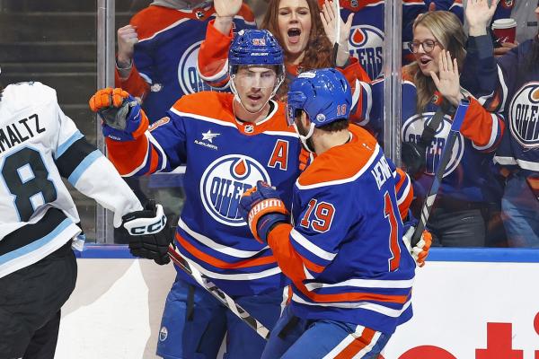 Oilers jump out to 5-goal lead, crush Utah 7-1