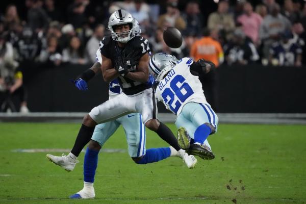 Cowboys CB DaRon Bland likely to have foot surgery again