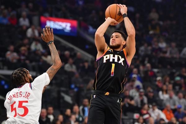 Devin Booker, Suns look to topple Trail Blazers