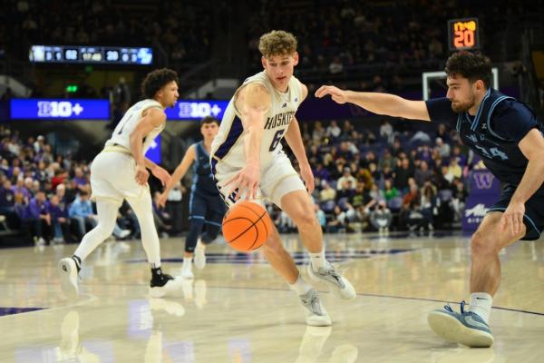 Hannes Steinbach scores 21 as Washington rolls over San Diego