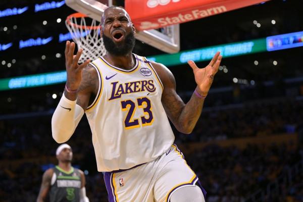 Report: LeBron James ramping up, to practice with G League squad