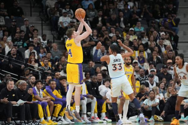 Dalton Knecht, Lakers cruise to victory over Spurs thumbnail