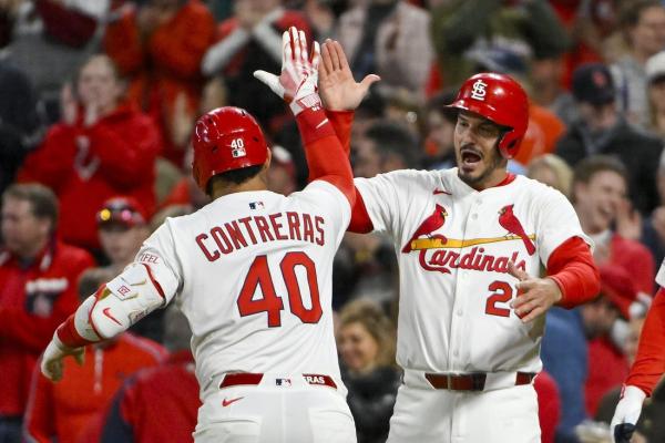 Willson Contreras powers Cards’ comeback past Pirates