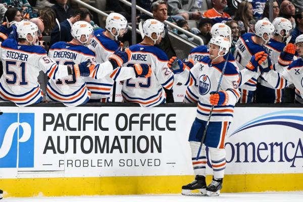 Oilers' Jeff Skinner, Troy Stecher to play in Game 4