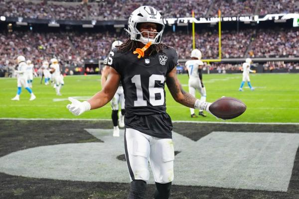 Reports: Raiders WR Jakobi Meyers requests trade