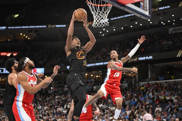 NBA roundup: Cavs win franchise-record 16th straight