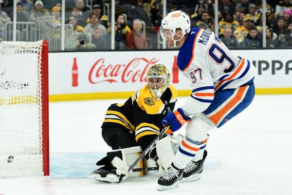 Connor McDavid, Oilers steamroll skidding Bruins 4-0