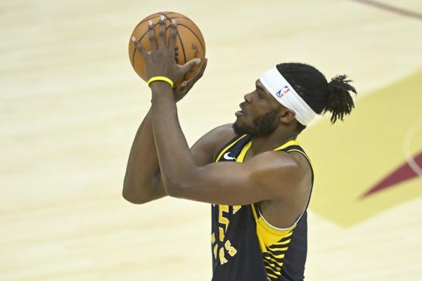 Pacers F Jarace Walker injures ankle, availability uncertain for NBA Finals