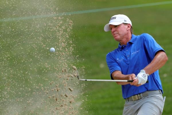 After 4-hole playoff, Steve Stricker 3-peats at Sanford International