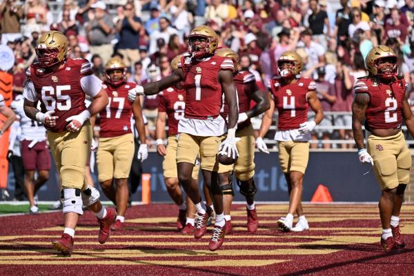 Dylan Lonergan’s 4 TD passes lead BC to rout of Fordham