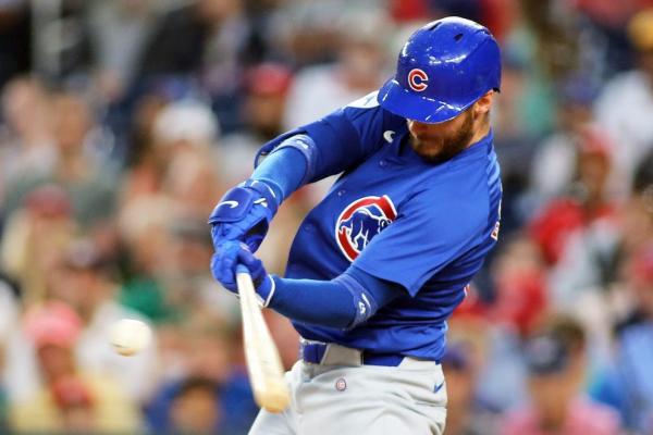 Cubs build big lead, barely hold off Nationals