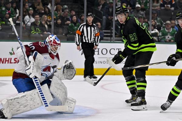 Stars grab three-goal lead, hang on vs. Avalanche