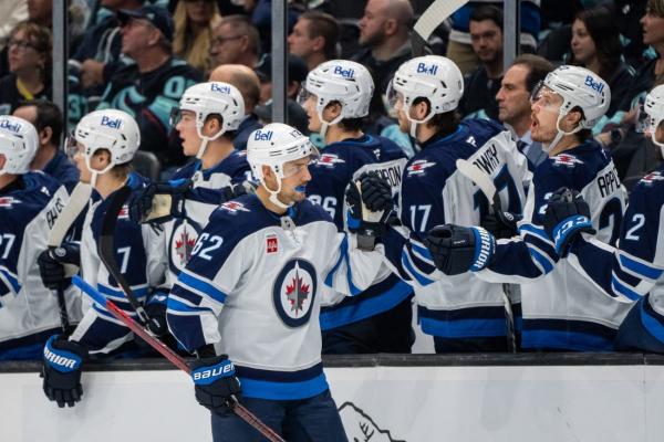 After close call, Jets bid to remain unbeaten vs. Flames