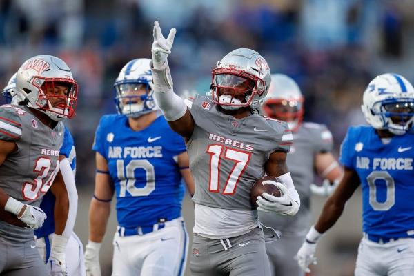 Reports: Air Force, UNLV staying in Mountain West