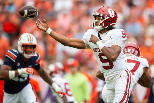 QB intrigue in play as No. 18 Oklahoma, No. 1 Texas renew rivalry