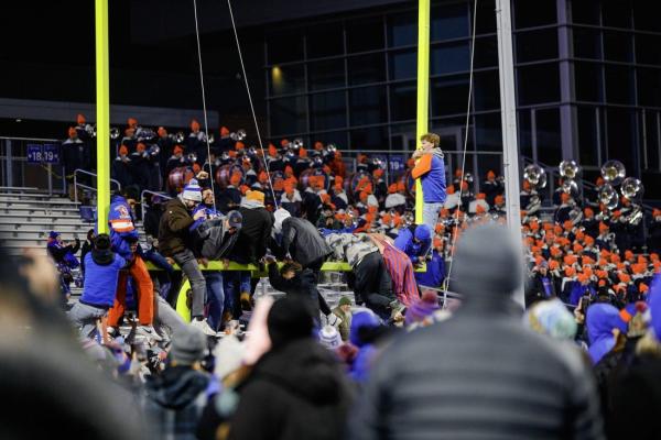 Boise State AD Jeramiah Dickey receives 3-year extension