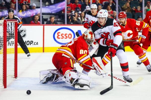 Dan Vladar wins battle of goalies as Flames blank Devils