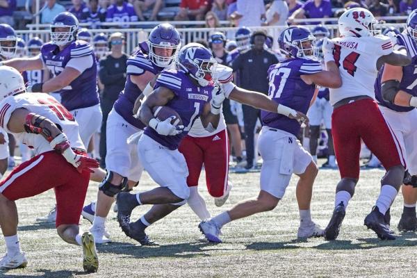 Northwestern holds off Miami (Ohio) in low-scoring affair