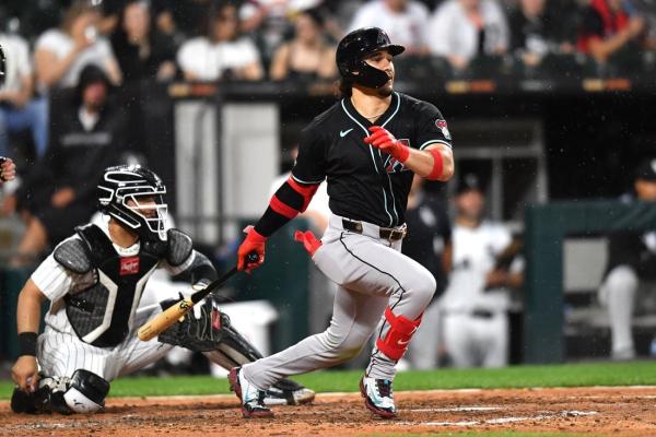 Alek Thomas’ bat, glove help D-backs down White Sox