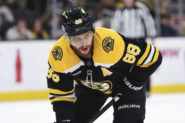 David Pastrnak, hot Bruins look for valuable points vs. Rangers