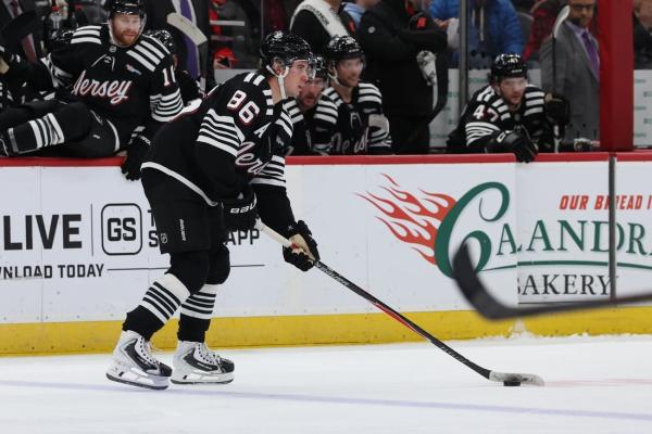 Caps, Devils resume playoff push amid tough stretches