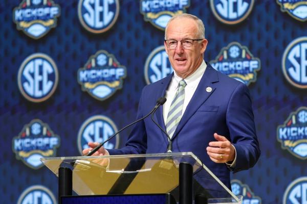 SEC to introduce 9-game football schedule in 2026